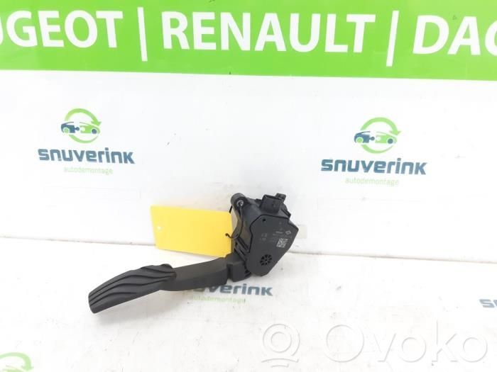Renault Megane E-Tech Gaspedal 