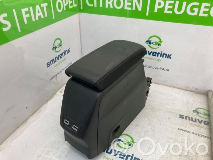 Peugeot 208 II Console centrale 