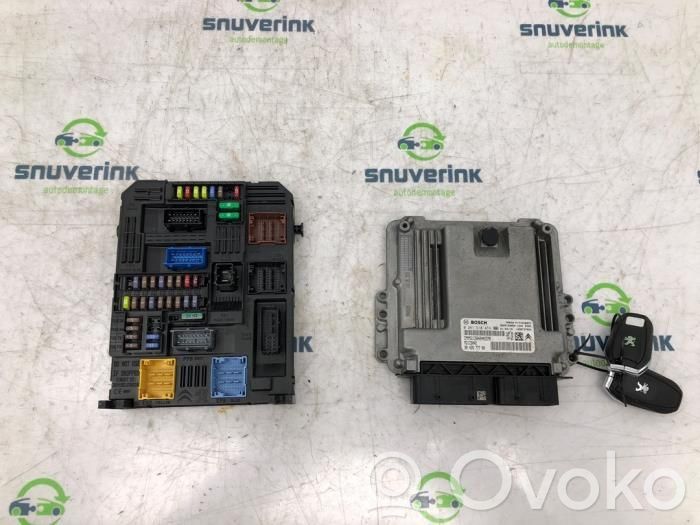 Peugeot 3008 II Sterownik / Moduł ECU 