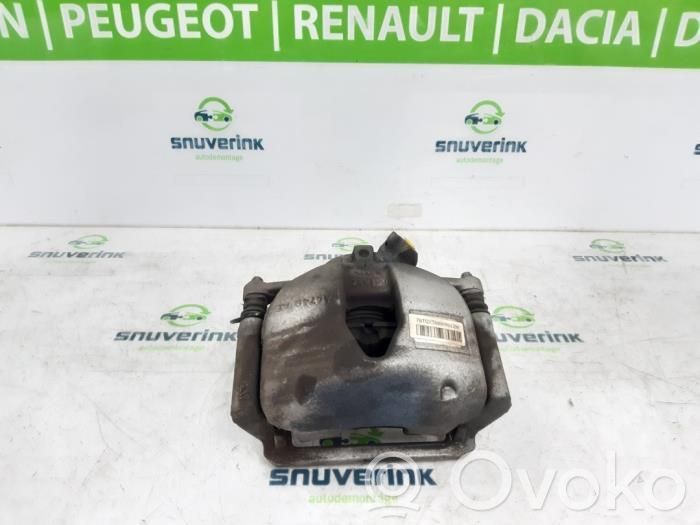 Peugeot 3008 II Etujarrusatula 