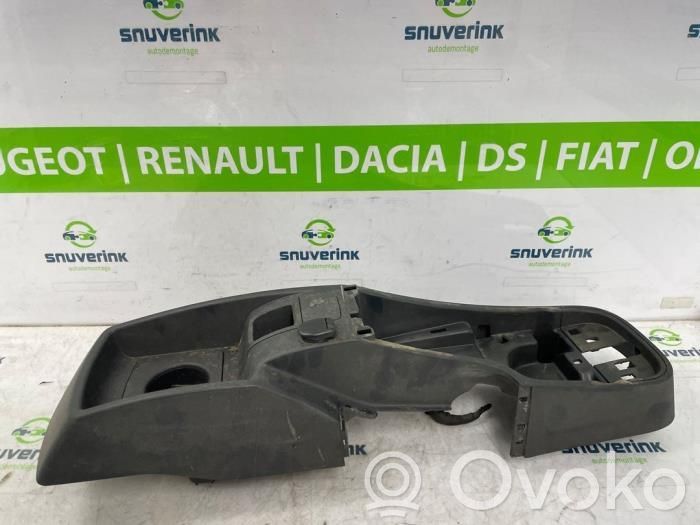 Renault Kangoo II Center console 