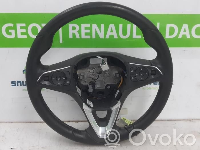 Opel Crossland X Ohjauspyörä 