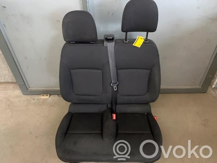 Renault Trafic III (X82) Kaksoisetuistuin 