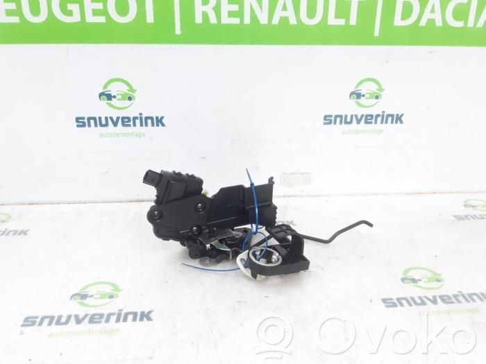 Dacia Spring Front door lock 
