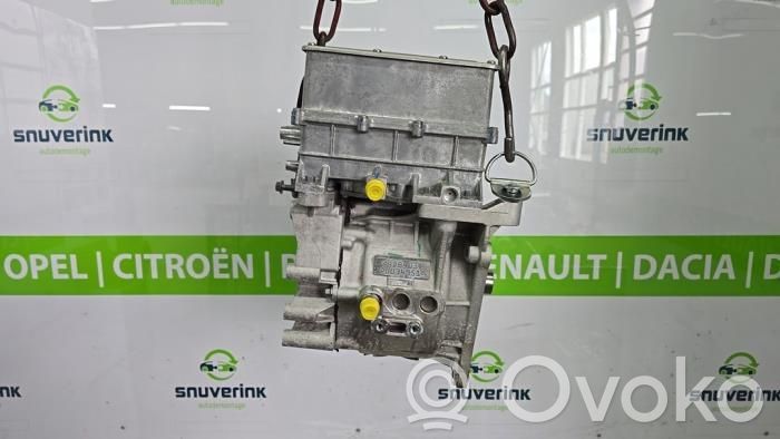 Silnik   290103473R