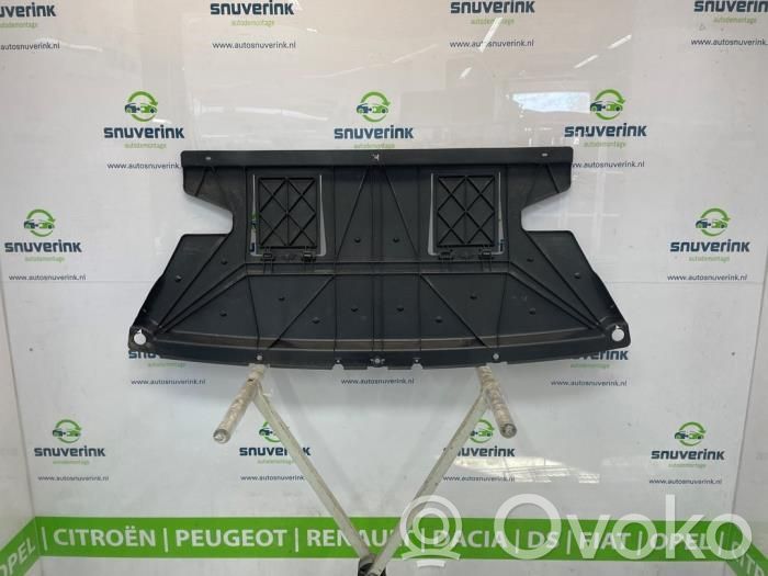 Renault 5 Placa protectora/plataforma del parachoques delantero 