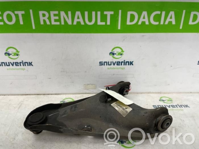 Querlenker vorne   545006623R,545001064R,545004529R,545007106R