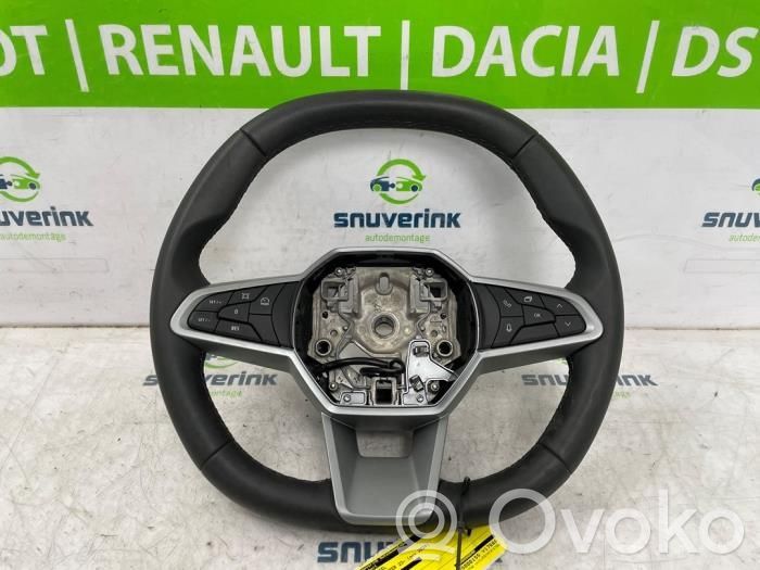 Dacia Duster III Steering wheel 