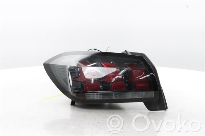 Peugeot 208 II Lampă spate în caroserie