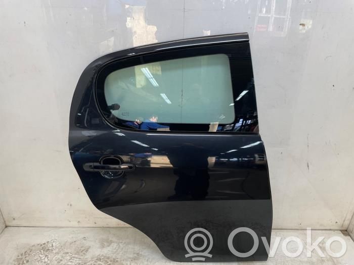 Peugeot 108 Puerta trasera 