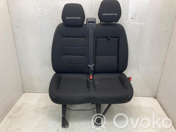 Fiat Ducato Kaksoisetuistuin 