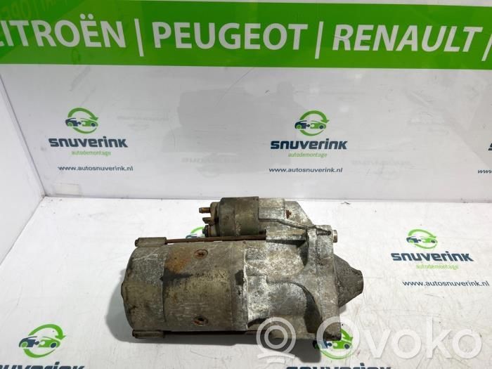 Renault Trafic I Starteris 