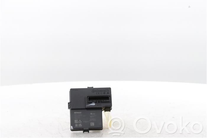 Renault 5 Unité de commande / module de verrouillage centralisé porte