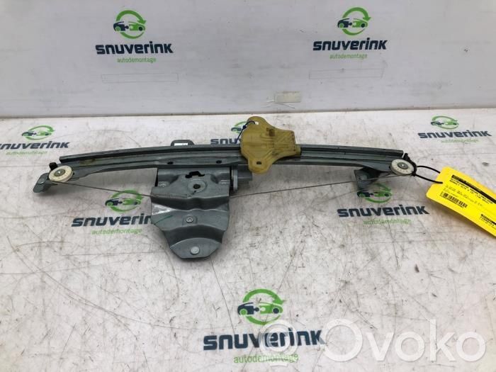 Renault Clio IV Mechanizm podnoszenia szyby przedniej bez silnika 