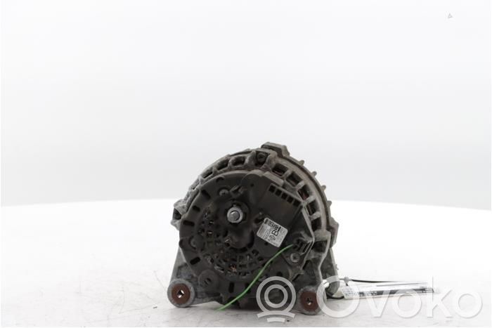 Nissan Qashqai Generator/alternator 