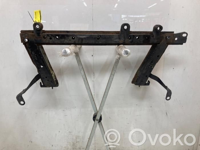 Front subframe   622101606R,44H63359R,544F03667R,544F04196R,544F07080R,622103438R,622105747R,622107974R