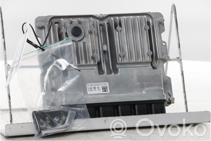 Engine control unit/module   0261S105VN,12145B32773,370080841DME,5A4C35801