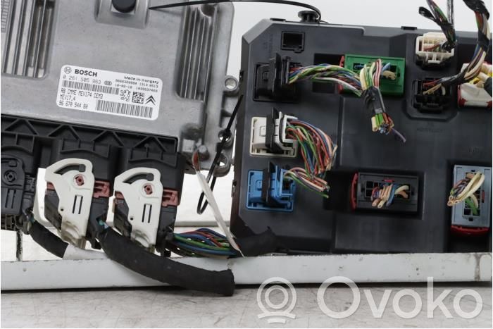 Citroen DS3 Engine control unit/module 