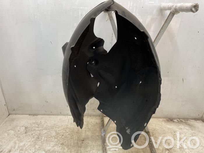 Tesla Model Y Apakšspārns 