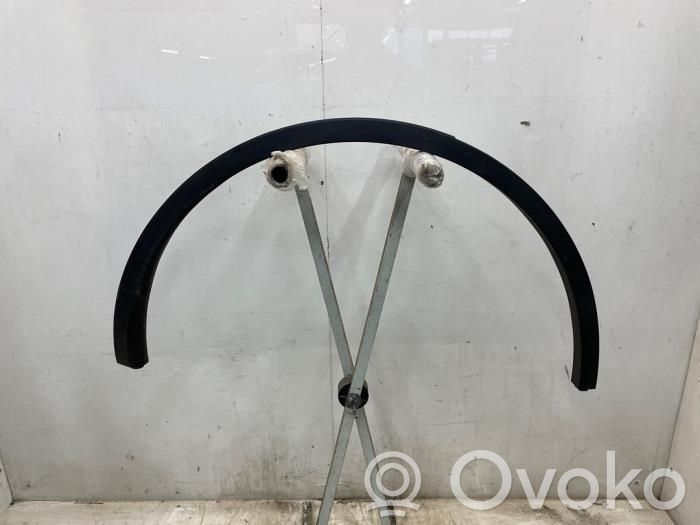 Tesla Model Y Moldura de la aleta delantera 
