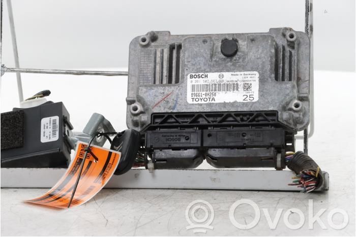 Engine control unit/module   6545PR,6580V7,73677212,897800H020