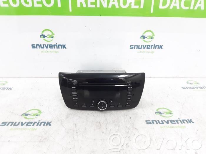 Fiat Doblo Panel / Radioodtwarzacz CD/DVD/GPS