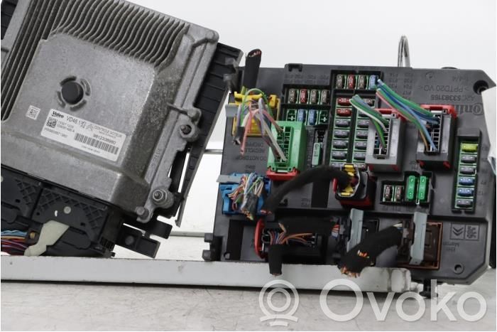 Peugeot 308 Sterownik / Moduł ECU 