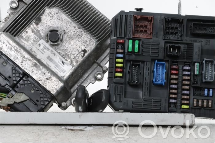 Peugeot 5008 Unitate/modul de control motor 
