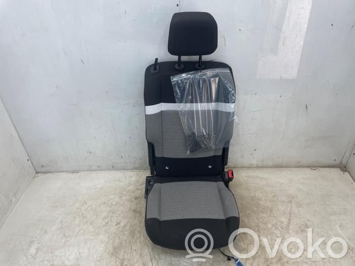 Citroen Berlingo Заднее сиденье 