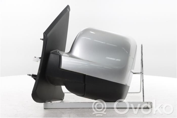 Opel Vivaro Elektryczne lusterko boczne drzwi przednich 