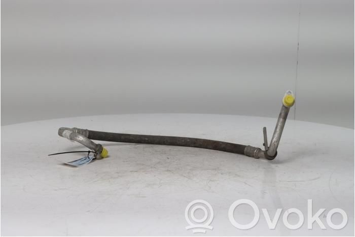 Opel Vivaro Conductă/furtun aer condiționat (A/C) 