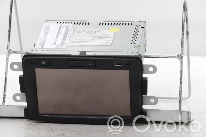 Opel Vivaro Panel / Radioodtwarzacz CD/DVD/GPS 
