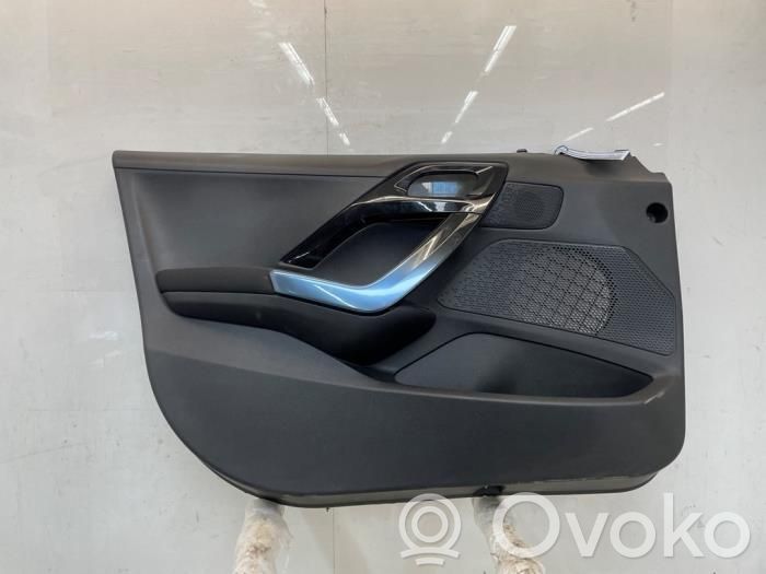 Peugeot 208 I Revestimiento de puerta delantera 