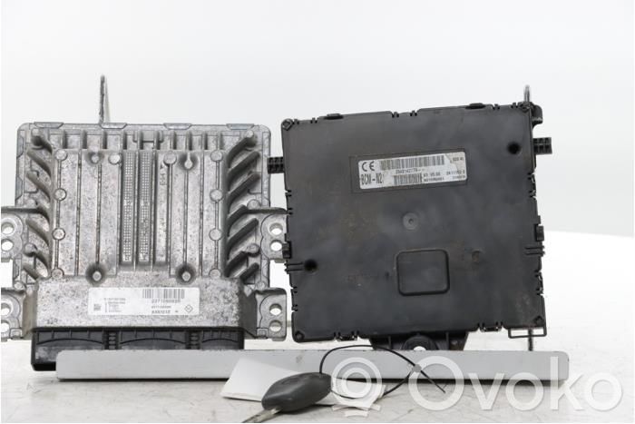 Renault Master III Engine control unit/module 