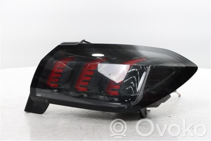Peugeot 208 II Luci posteriori 