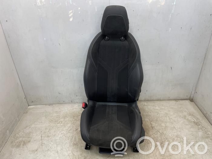 Peugeot 308 Sedile anteriore del conducente 