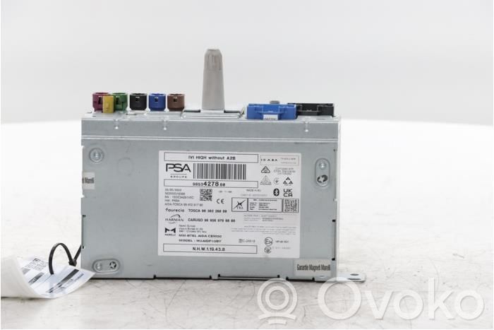 Panel / Radioodtwarzacz CD/DVD/GPS   1688545980,1681989580,1692056580,1693034780,1696263480,9864785780