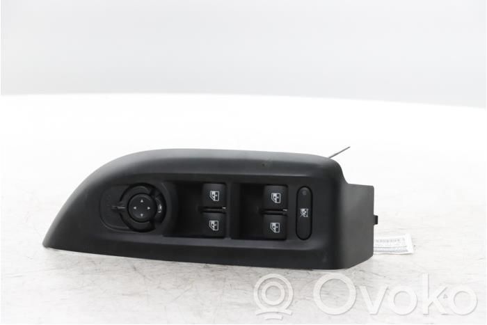 Alfa Romeo Tonale Interruttore di controllo dell’alzacristalli elettrico