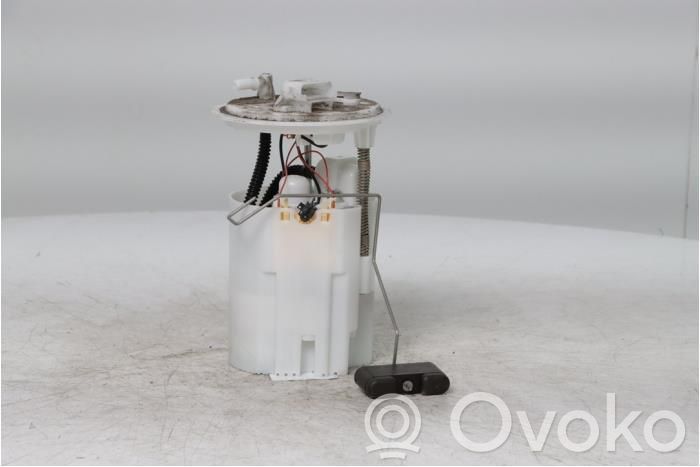 Renault Megane IV Pompa carburante immersa 