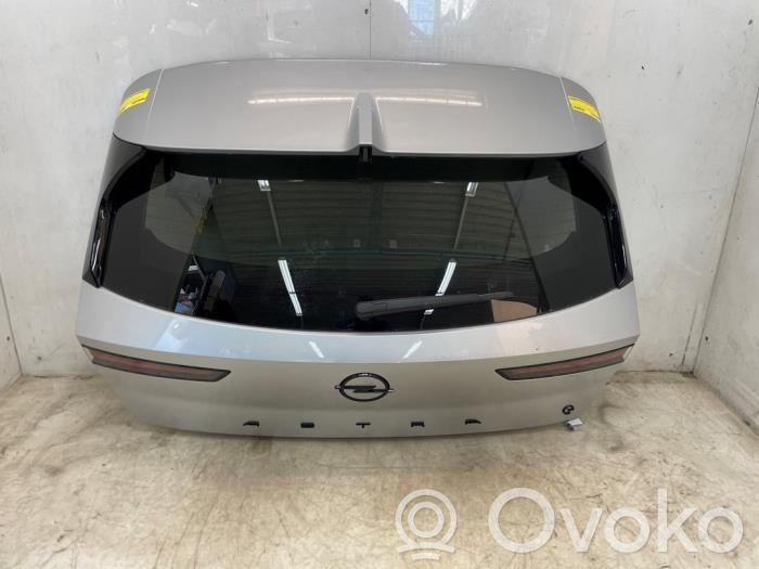 Opel Astra L Tylna klapa bagażnika 