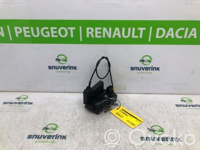 Renault Trafic II (X83) Serrure