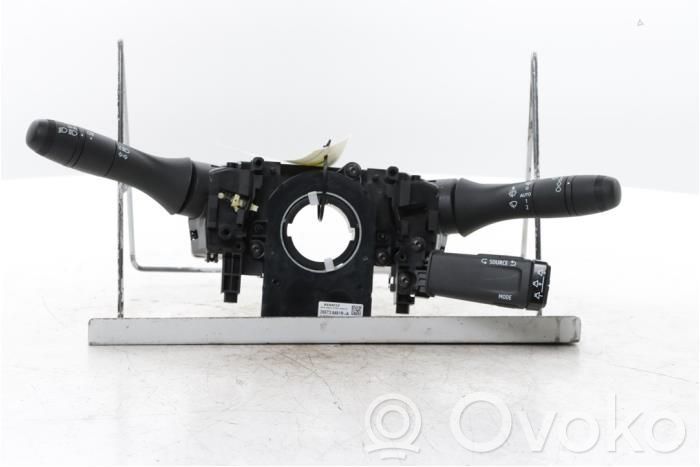 Renault Kangoo III Leva/interruttore dell’indicatore di direzione e tergicristallo
