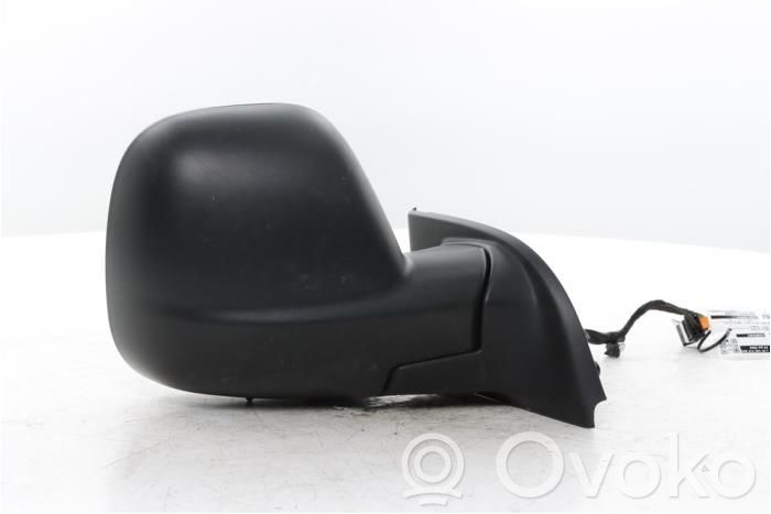 Toyota ProAce City Front door electric wing mirror