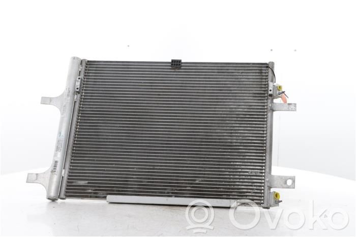 Citroen DS4 Radiateur condenseur de climatisation 