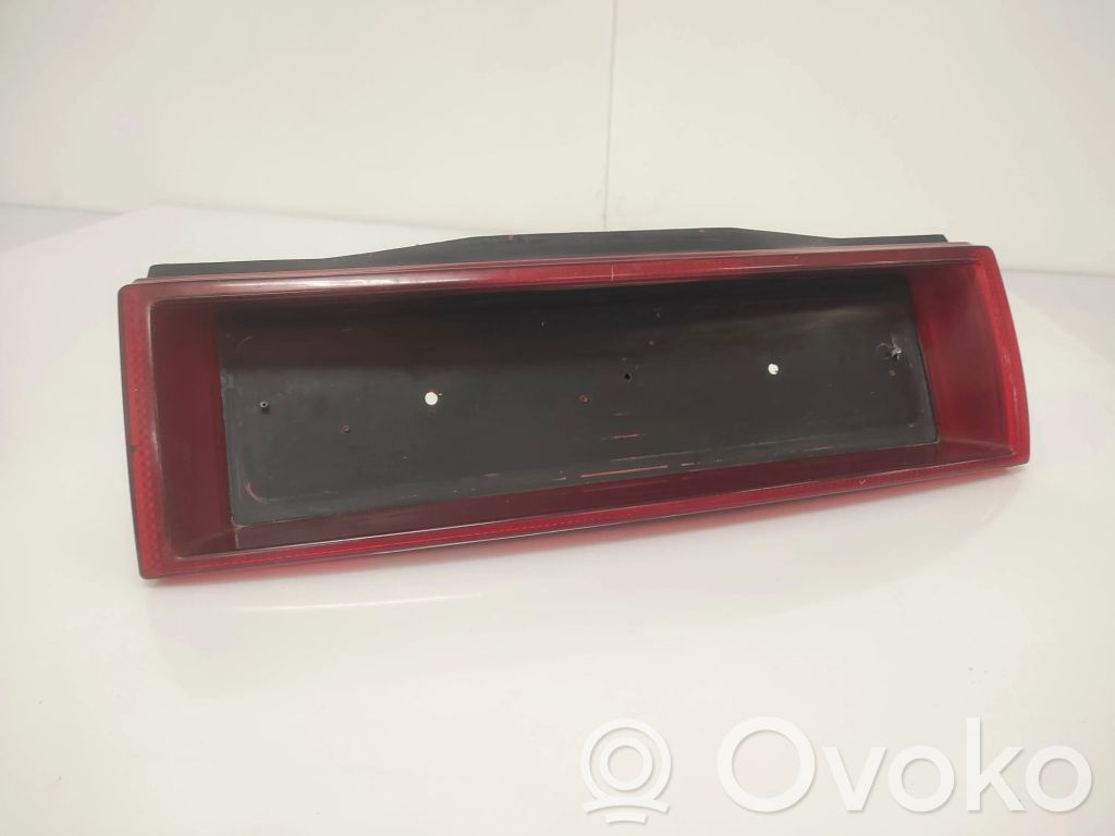 Éclairage de plaque d'immatriculation   895945695
