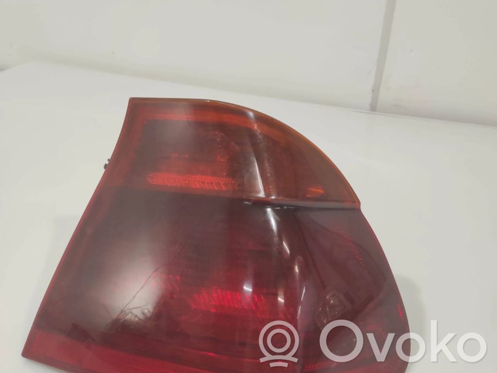 Rear/tail lights   8364922,230012