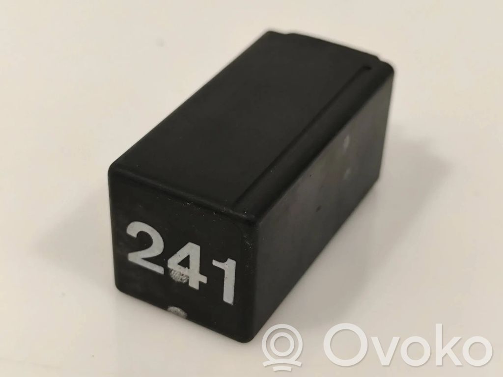 Volkswagen Golf IV Other relay 