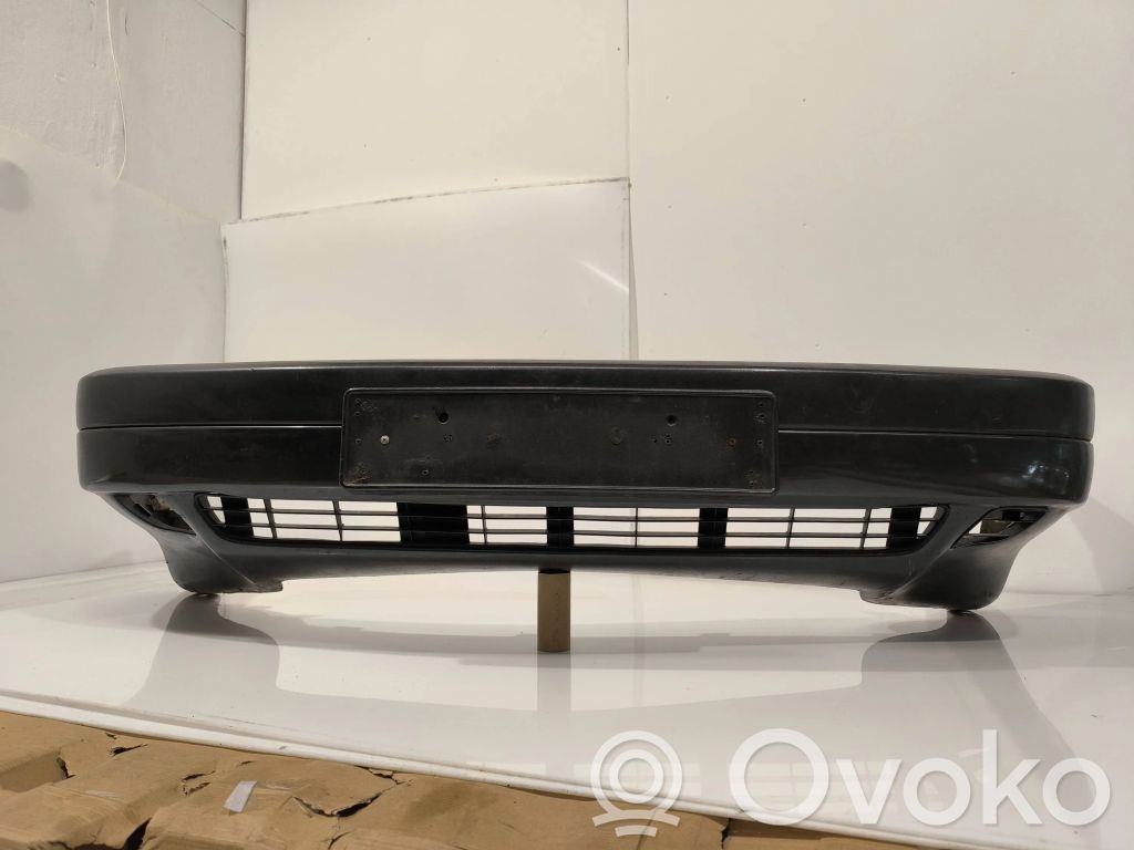 Audi 80 90 B3 Priekinis bamperis 