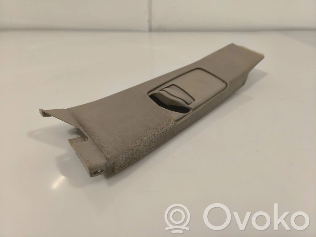 Audi A8 S8 D2 4D Pilar (B) (superior) 