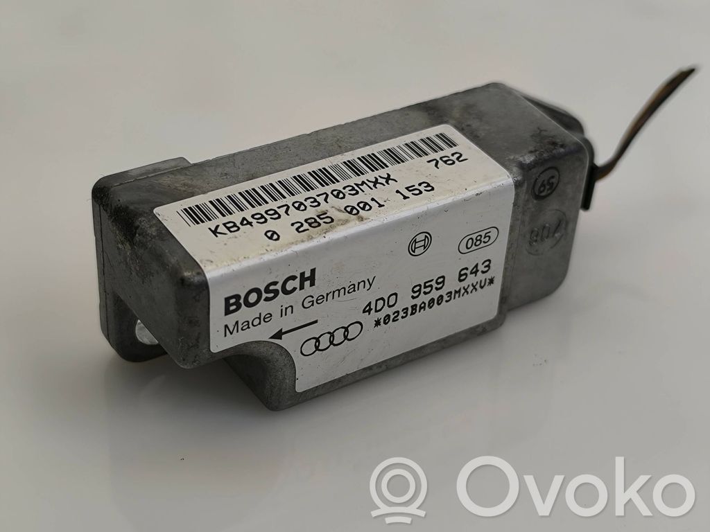 Audi A8 S8 D2 4D Airbag deployment crash/impact sensor 